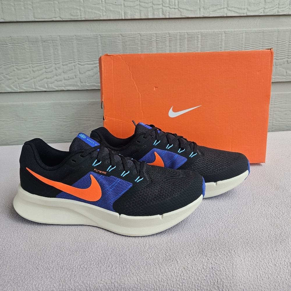 Nike Run Swift 3 Running Athletic Sneaker Men SZ 10 Black Crimson DR2695-008